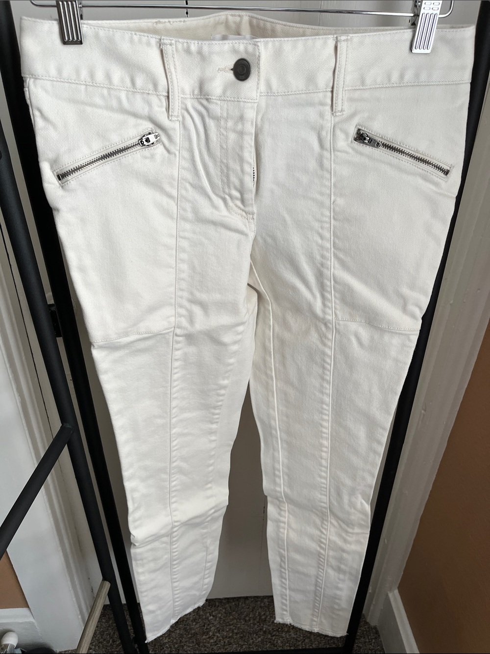 LOFT Cream Colored skinny jeans